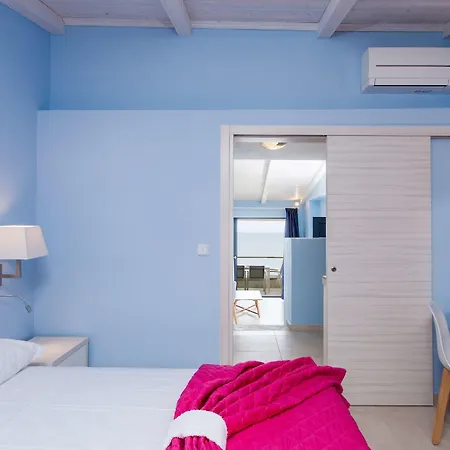 Otel Elpiniki Luxury *