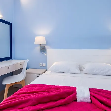 Elpiniki Luxury Nea Poteidaia