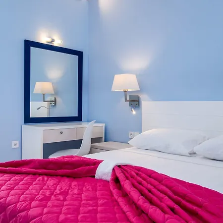 Otel Elpiniki Luxury