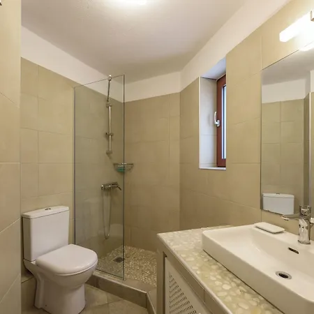 Elpiniki Luxury Otel Nea Poteidaia