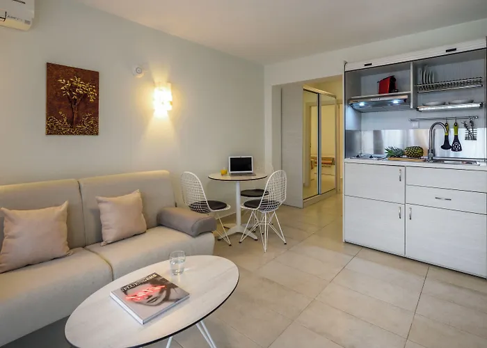 Elpiniki Luxury Hotel Nea Poteidaia