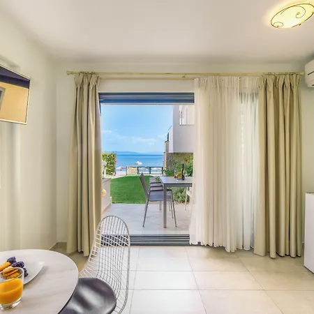 Elpiniki Luxury Hotel Nea Poteidaia
