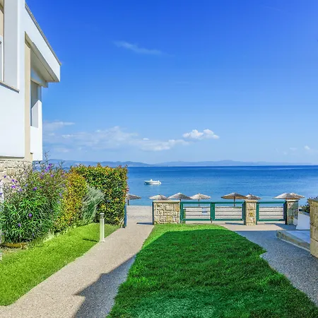 Elpiniki Luxury * Nea Poteidaia