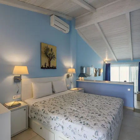 Elpiniki Luxury