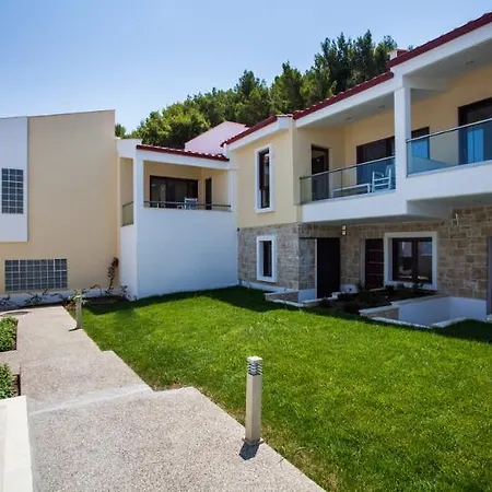 Apartment Elpiniki Luxury Nea Poteidaia