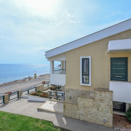 Elpiniki Luxury Hotel Nea Poteidaia