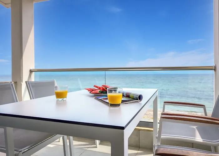 Elpiniki Luxury فندق