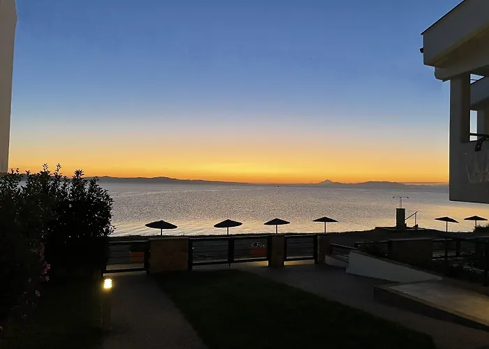 Elpiniki Luxury نيا بوتيدايا