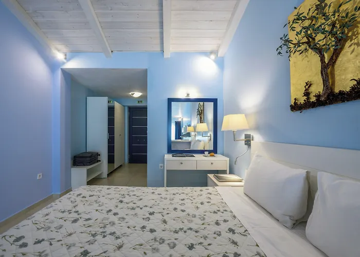 Elpiniki Luxury فندق